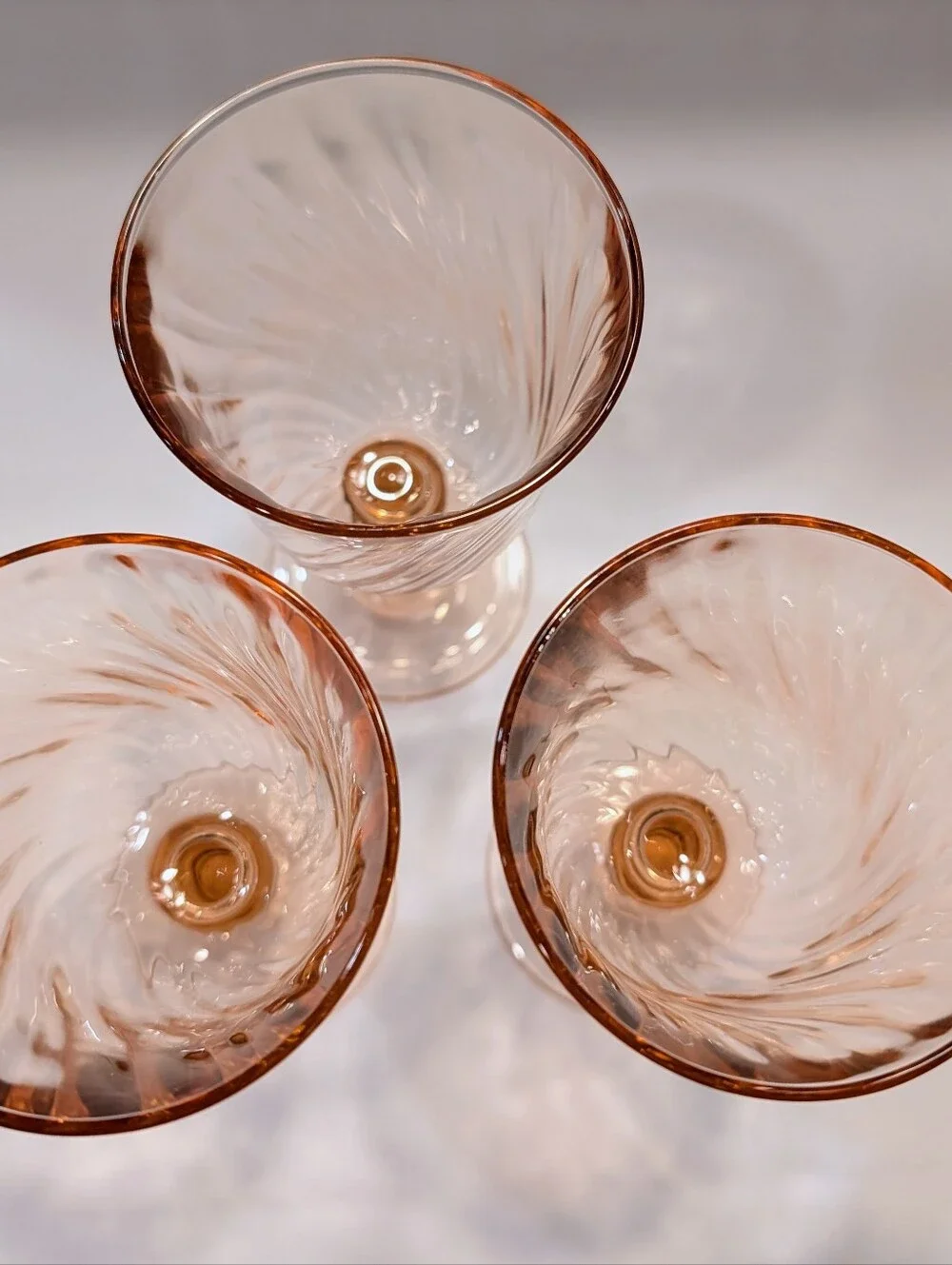 Water Goblets Set of 3 Rosaline Pink Swirl Arcoroc France 6.25″ Vintage 1970s